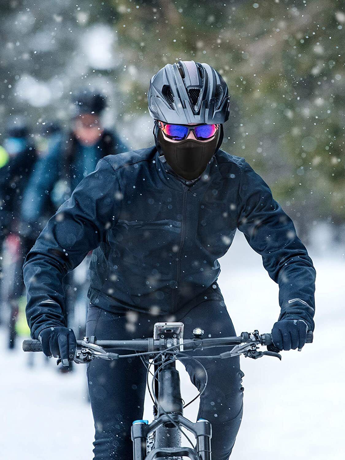 Stay Warm and Comfortable During Winter Activities with this Men's Half Face Mask with Earmuffs!