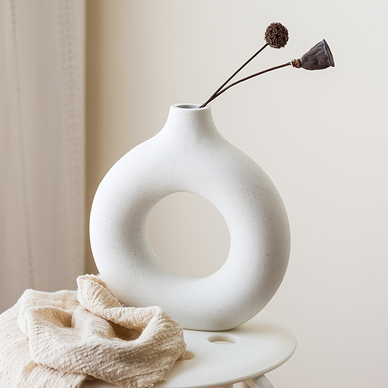 1pc Contemporary Ceramic Vase, Round Circle Design, Creative Ceramic Craft, Living Room Decor, Cross-Border Bestseller, 5.12*5.51inch Decorative Flower Vase