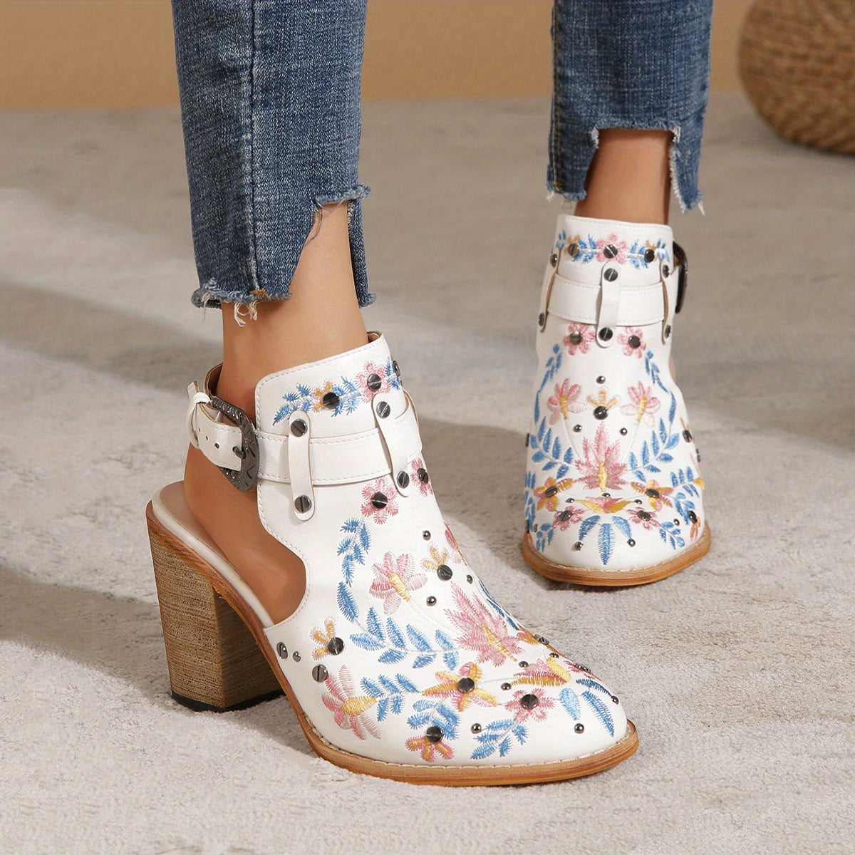 [New, Chunky Heel Boots] 2025 New Chunky Heel Ankle Boots | Women's Pointed Toe Floral Vintage Style with Comfortable Open Back Strap