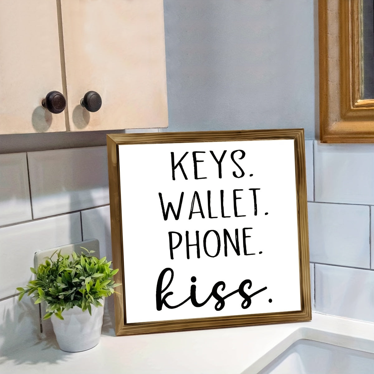 1pc Art Deco Classic Modern Style "Keys Wallet Phone Kiss" Wooden Sign, 8x8in Pine Wood Framed Canvas Wall Art, Fade-Resistant Indoor Portrait Orientation Poster for Living Room, Bedroom, Kitchen, Bathroom Decor, Ideal Housew