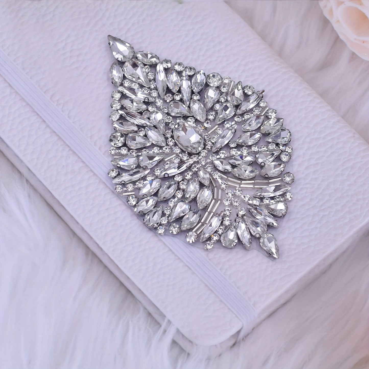 [Silvery Rhinestone Applique Patch] 2pcs Silvery Rhinestone Applique Patch - Sewing Iron-On Dress Shoes Decoration Accessories