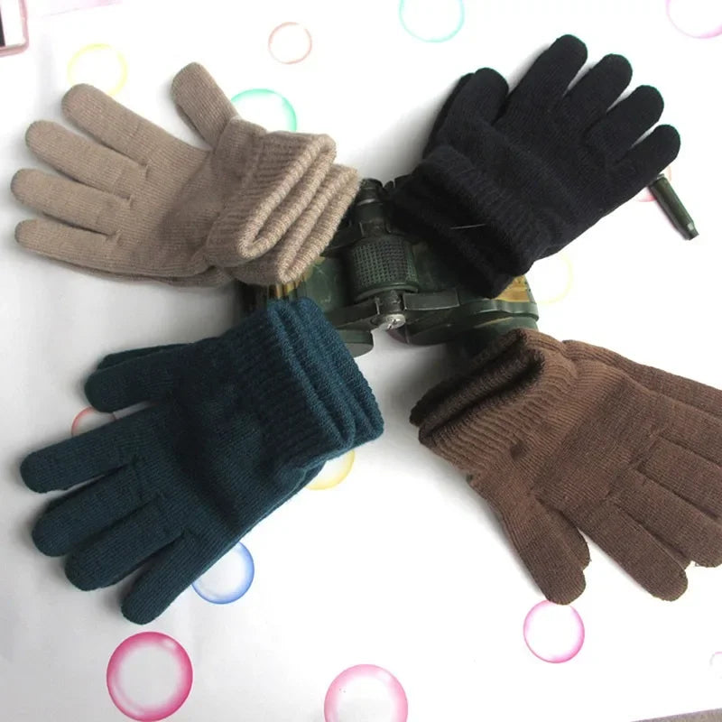 Gants pour femmes Tricotés Solide Automne Hiver Chauffe-mains Épaississement Doublure Ski Court Poignet Femme Doigts complets Mitaines