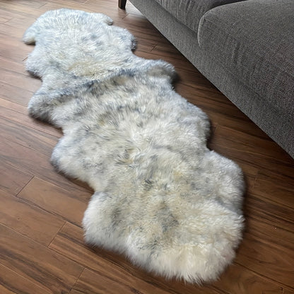 1pc Soft and Fluffy Sheepskin Carpet - Non-slip Artificial Fur Carpet for Bedroom, Living Room and Game Room - Washable and Durable - Very Suitable for Home Decoration and Dormitory