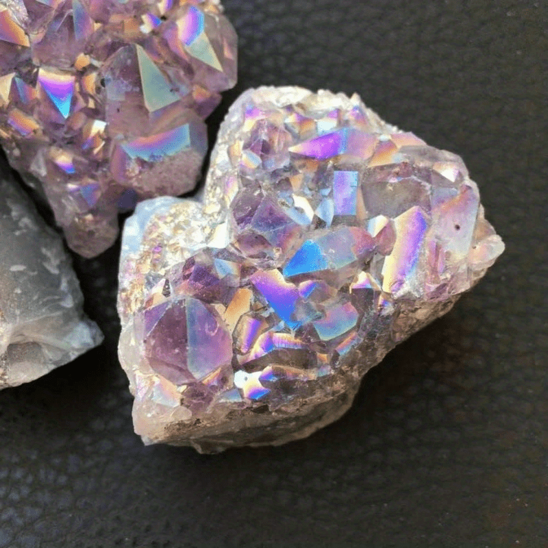 1pc Aura Amethyst Cluster Titanium Bonded High Decoration Crystal, Natural Reiki Rock And Calming Effects